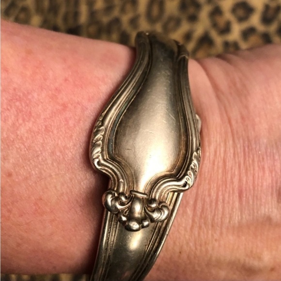 Rogers Bros Vintage Triple silver plated hinged spoon bracelet - Picture 12 of 14
